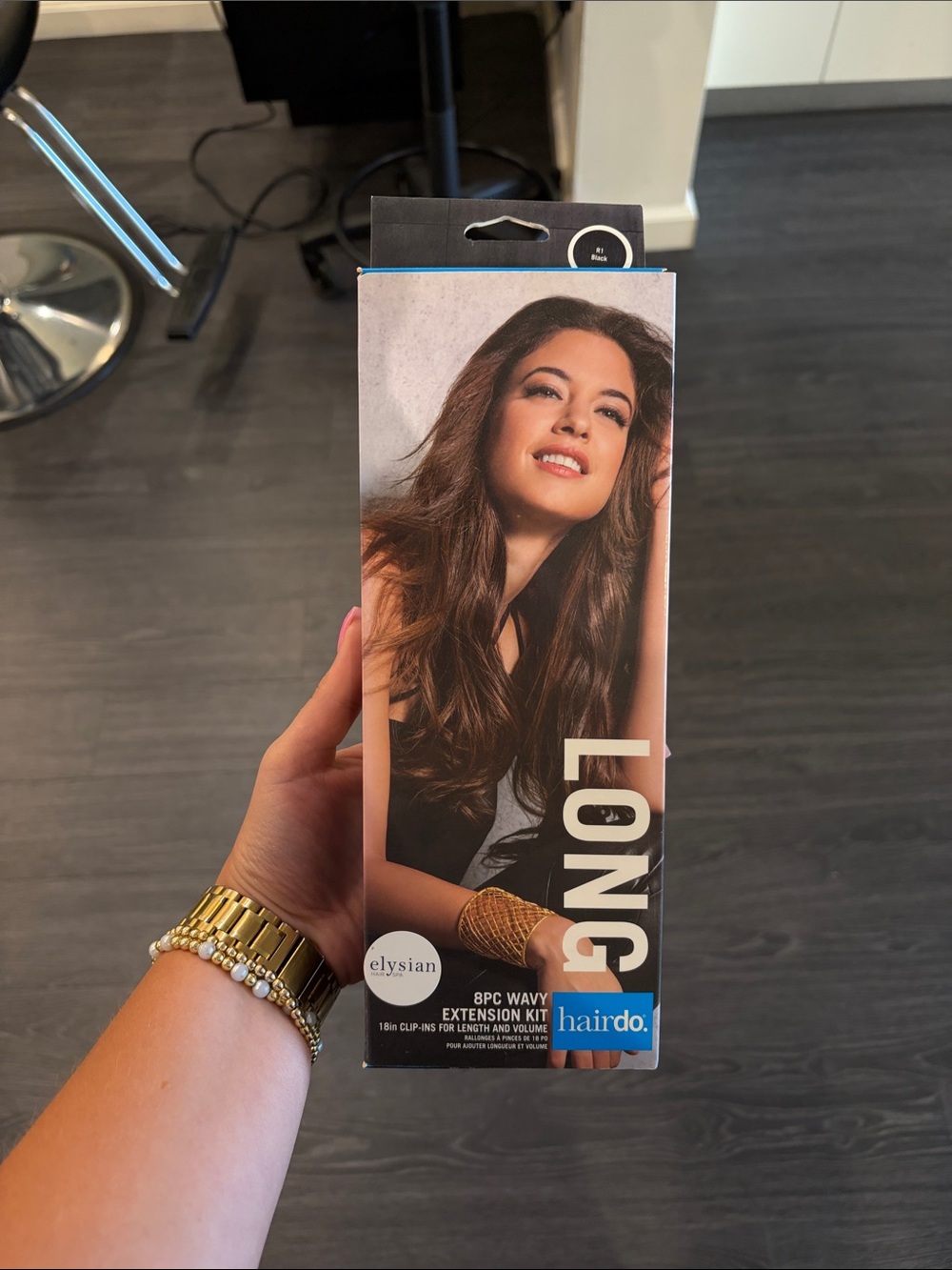 Long 8pc Wavy Extension Kit in Black- 18 inch